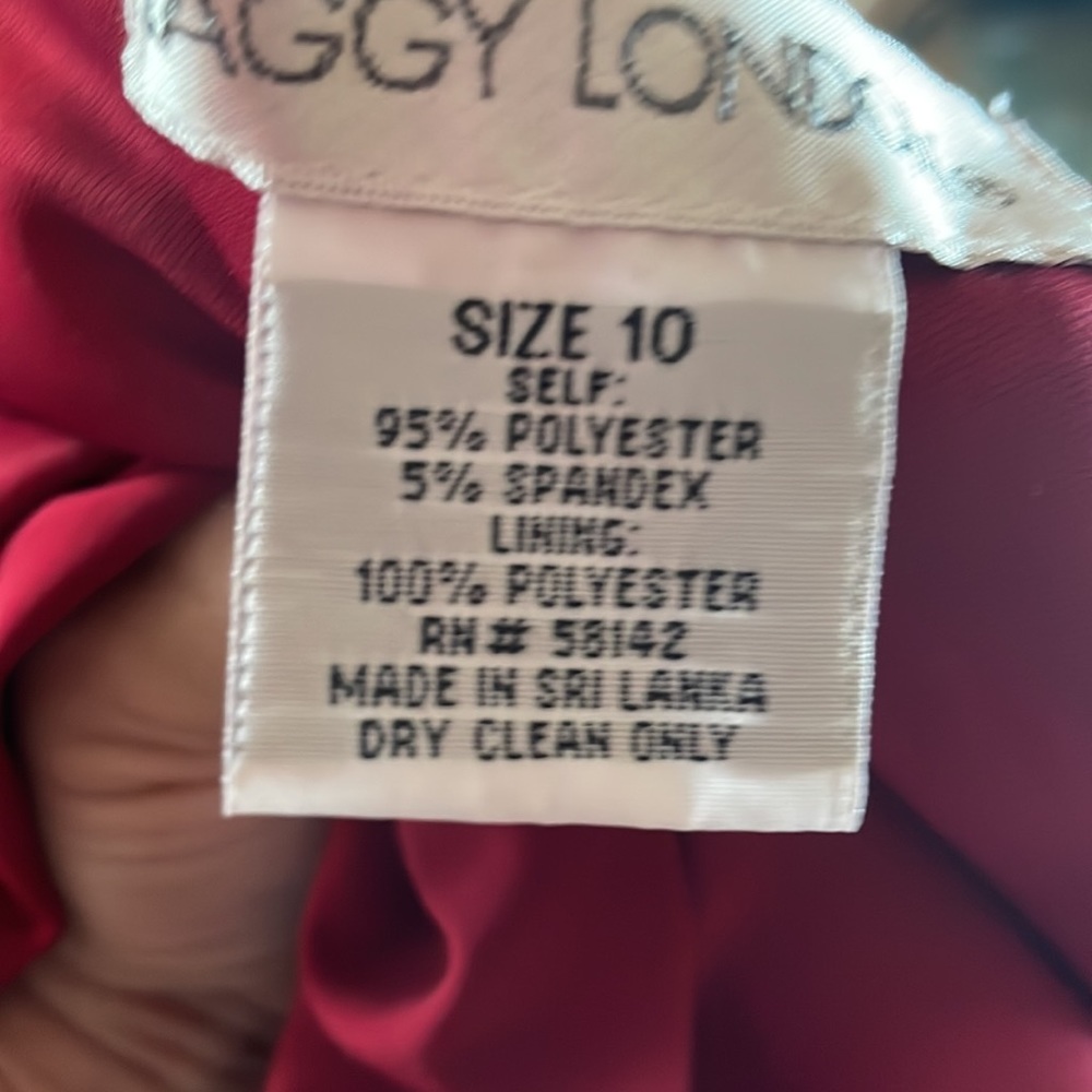 NWT Maggie London body con curve hugging dress figure flattering - Picture 8 of 10